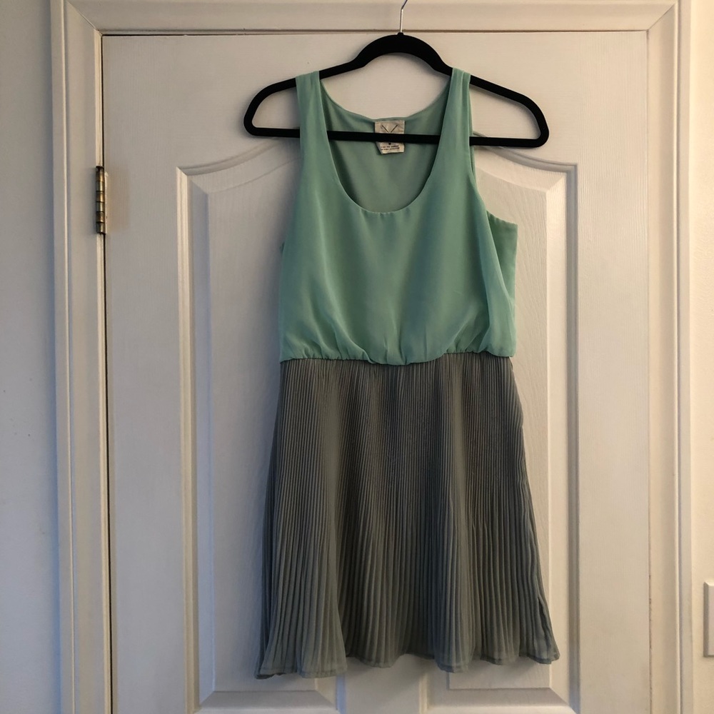 UO Pins and Needles Pleated Skirt Dress, size Med.